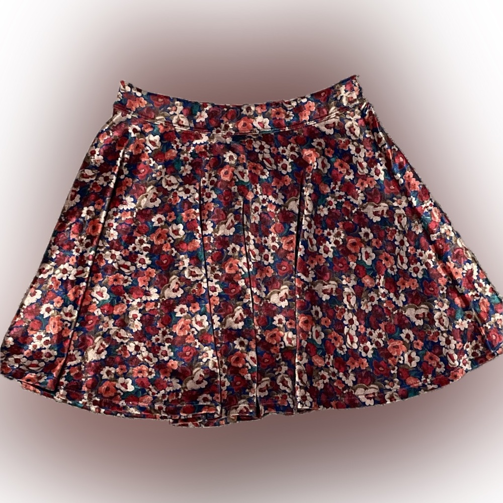 Hollister velvety soft floral skirt